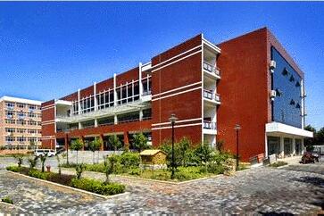 郑州大学体育学院高尔夫运动馆