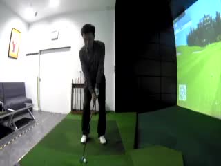 大连环游青少年室内高尔夫教学中心