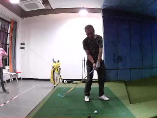 东莞鸿捷车管家休闲高尔夫俱乐部